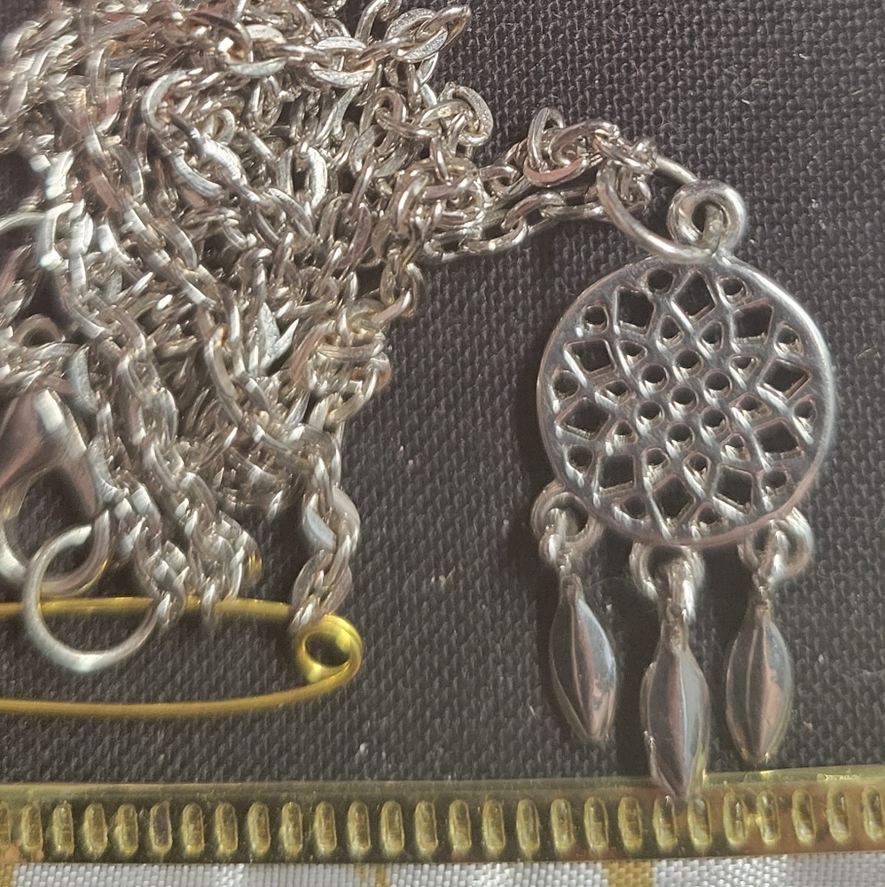 Dream catcher pendant/charm lobster claw necklace